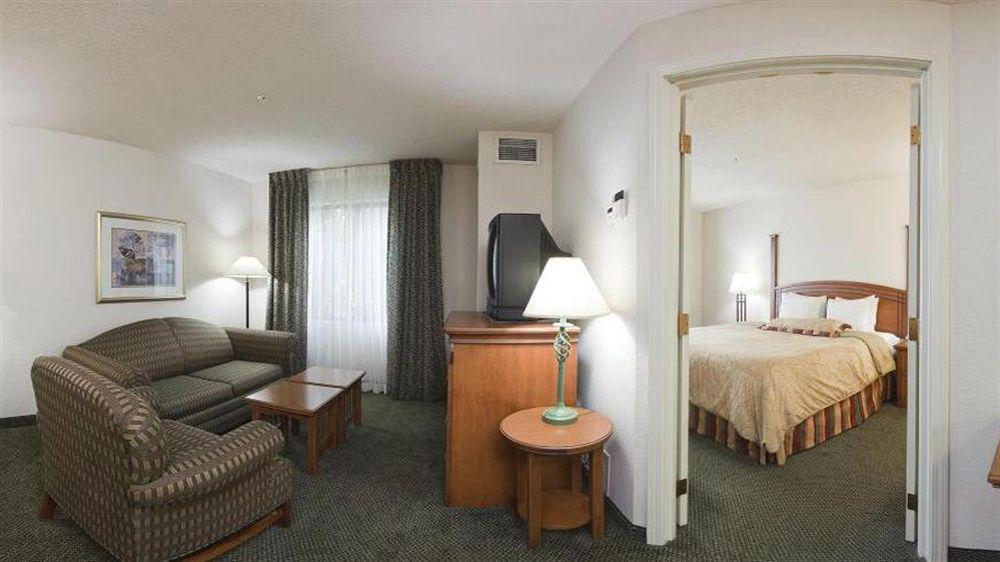 Candlewood Suites Eagan - Mall Of America Area, An Ihg Hotel Zewnętrze zdjęcie